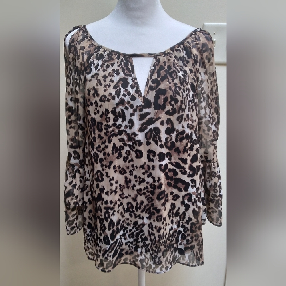 Women's Leopard Ruffle Top IZ Byer Women's Size Medium